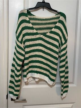 Super cute and cozy loose-knit open stitch pullover sweater